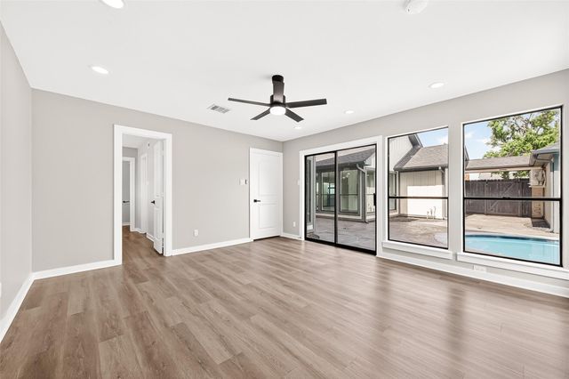 12530 Olympia Drive, Houston, TX 77077