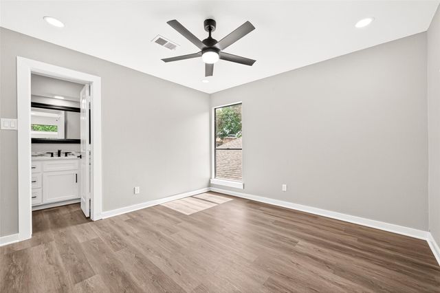 12530 Olympia Drive, Houston, TX 77077