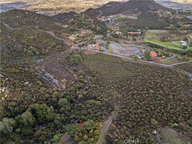 21903 Los Robles, Murrieta, CA 92562