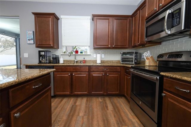 4030 BROOKSHIRE CIRCLE, Eustis, FL 32736