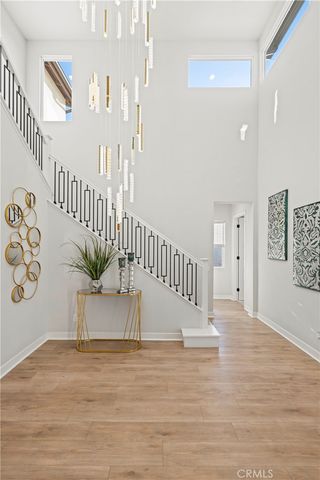 28618 Bloom, Saugus, CA 91350