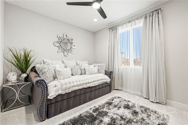 28618 Bloom, Saugus, CA 91350