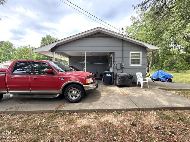 792 E Miller Street, Piggott, AR 72454