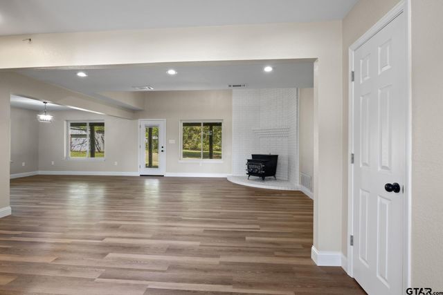 366 County Road 1740, Mt Pleasant, TX 75455