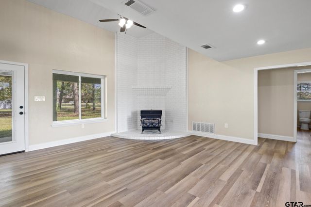 366 County Road 1740, Mt Pleasant, TX 75455