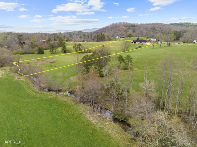 6343 Owltown Road, Blairsville, GA 30512