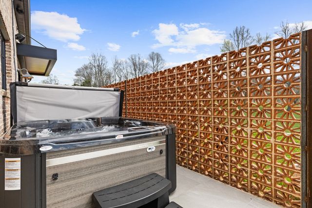 6343 Owltown Road, Blairsville, GA 30512