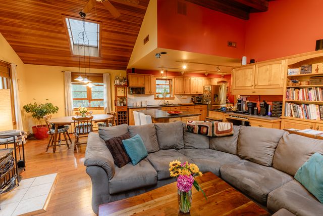 101 Beachway Drive, Fox River Grove, IL 60021