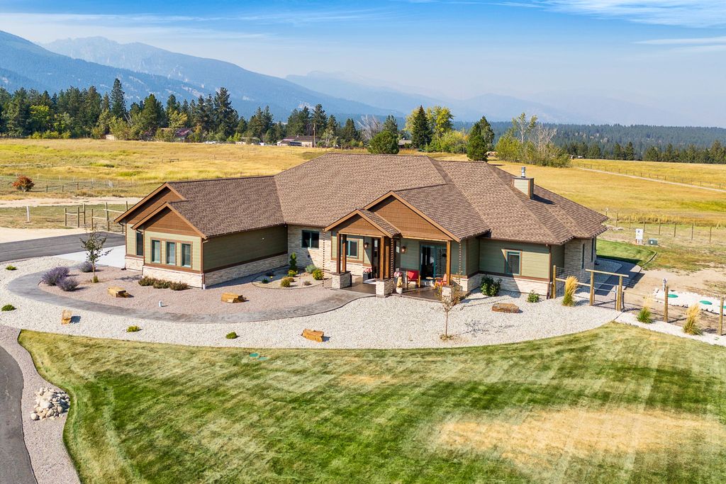1110 Steller Way, Hamilton, MT 59840