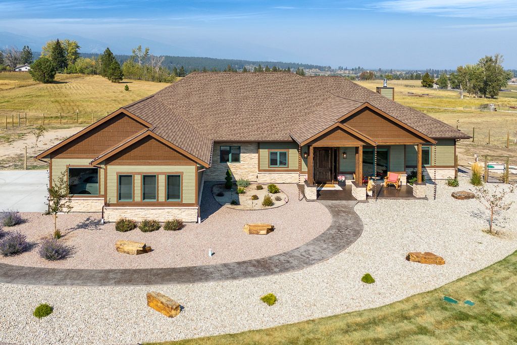 1110 Steller Way, Hamilton, MT 59840 photo 2