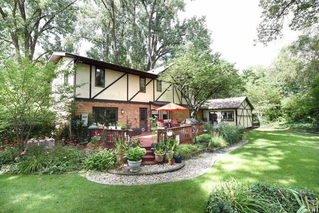 1306 Clayton Drive, South Bend, IN 46614
