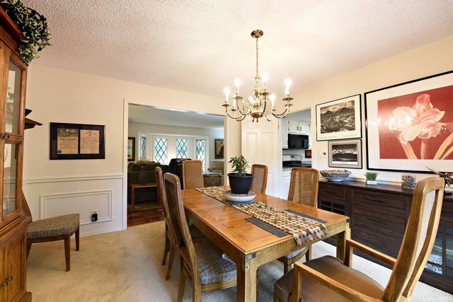 1306 Clayton Drive, South Bend, IN 46614