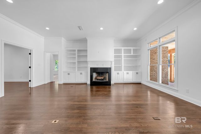 253 Blue Island Street, Fairhope, AL 36532