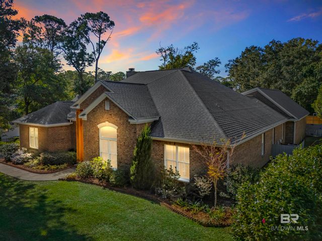 253 Blue Island Street, Fairhope, AL 36532