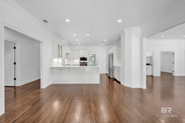 253 Blue Island Street, Fairhope, AL 36532