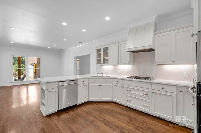 253 Blue Island Street, Fairhope, AL 36532