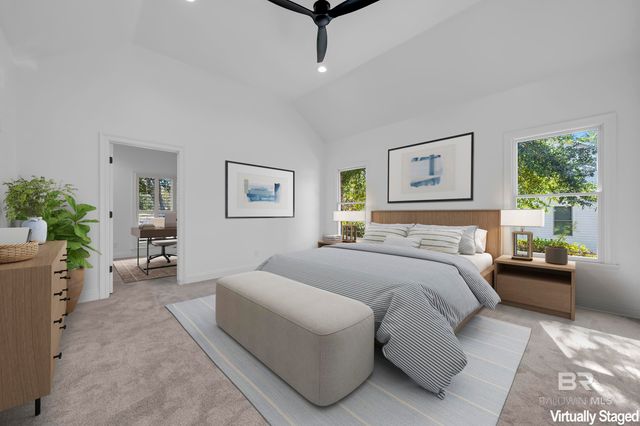 253 Blue Island Street, Fairhope, AL 36532