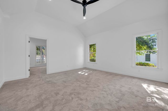 253 Blue Island Street, Fairhope, AL 36532