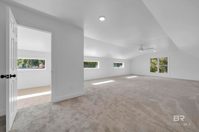 253 Blue Island Street, Fairhope, AL 36532