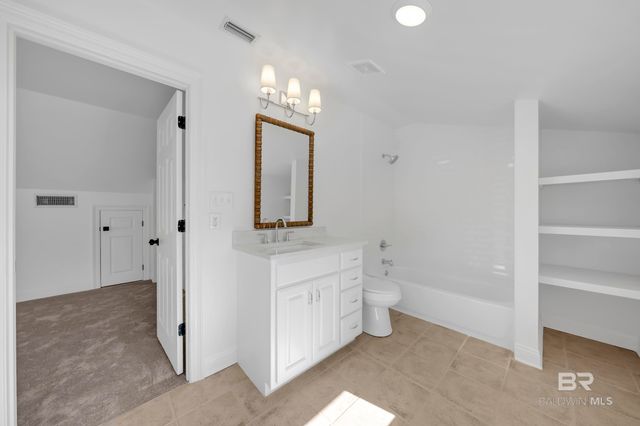 253 Blue Island Street, Fairhope, AL 36532