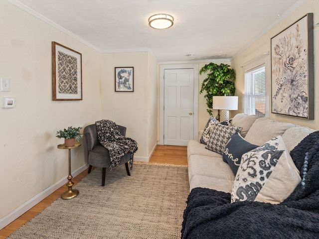 372 Litchfield St, Leominster, MA 01453