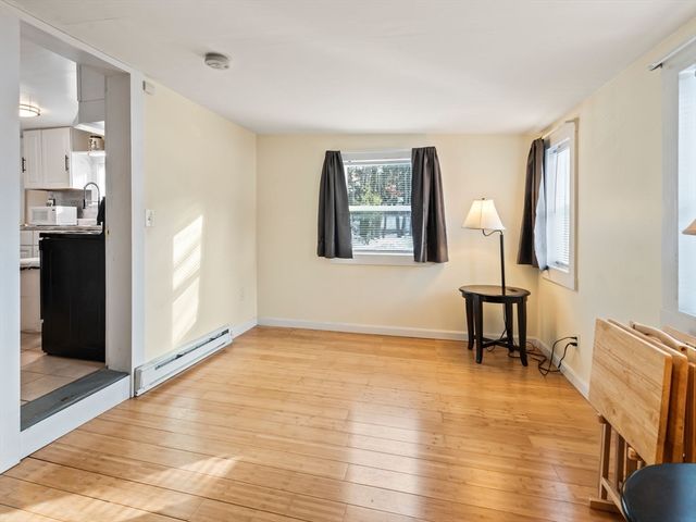 372 Litchfield St, Leominster, MA 01453