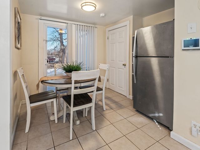 372 Litchfield St, Leominster, MA 01453