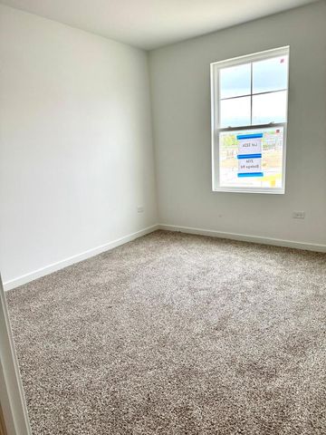 2136 Bodega Road 2136, Oswego, IL 60543