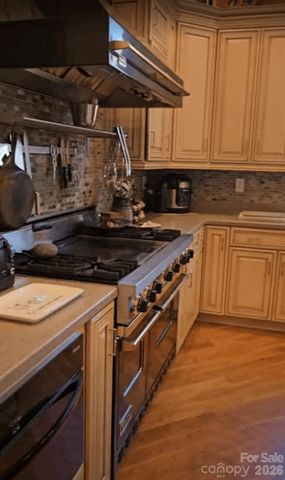 1307 Oakridge Farm Highway, Mooresville, NC 28115