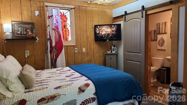 1307 Oakridge Farm Highway, Mooresville, NC 28115