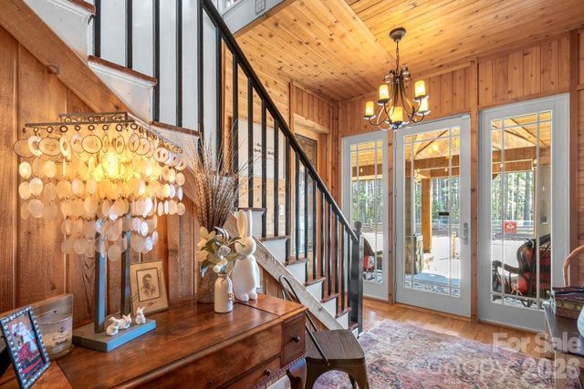 1307 Oakridge Farm Highway, Mooresville, NC 28115
