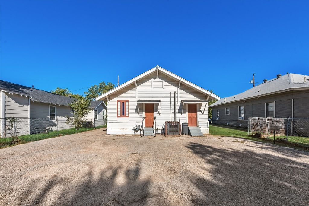 property-img
