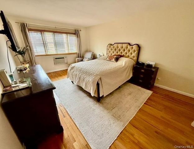 10 Oakwood Terrace 101, New Windsor, NY 12553