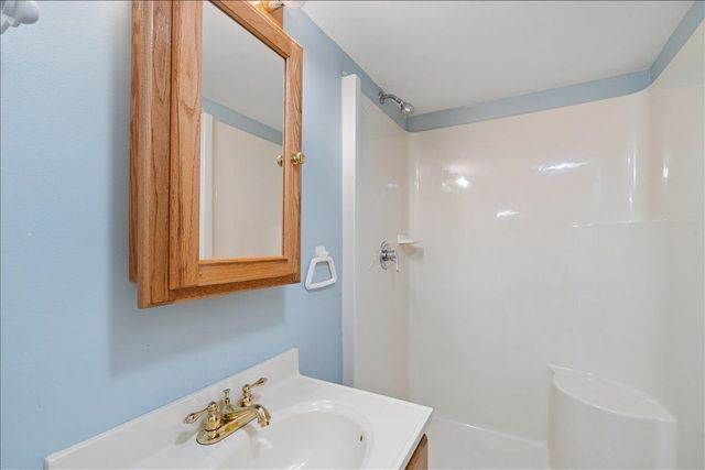 27 Rouleau Drive, Somersworth, NH 03878