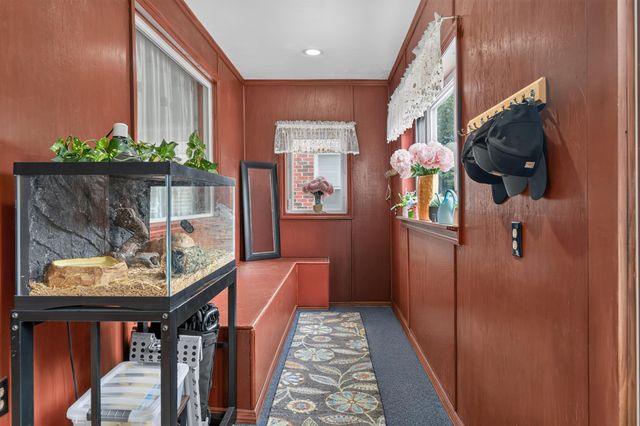 127 WEST 55TH ST, Bayonne, NJ 07002