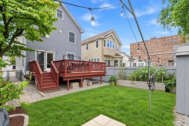127 WEST 55TH ST, Bayonne, NJ 07002