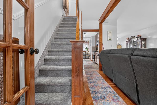 127 WEST 55TH ST, Bayonne, NJ 07002