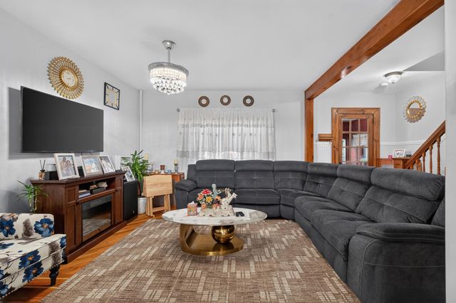 127 WEST 55TH ST, Bayonne, NJ 07002