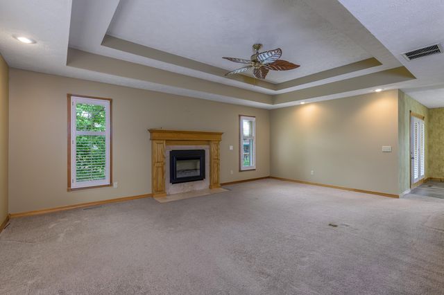4602 S Forest Avenue, Springfield, MO 65810