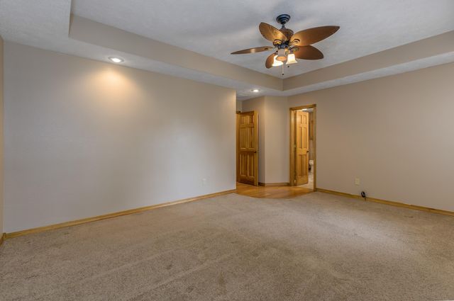 4602 S Forest Avenue, Springfield, MO 65810