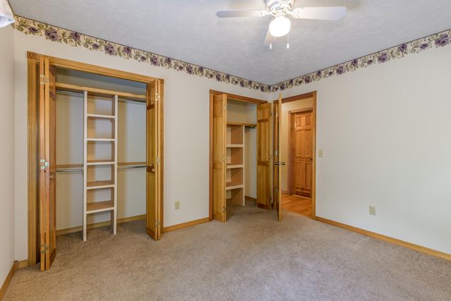 4602 S Forest Avenue, Springfield, MO 65810