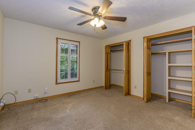 4602 S Forest Avenue, Springfield, MO 65810