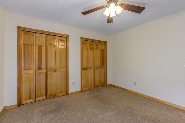 4602 S Forest Avenue, Springfield, MO 65810