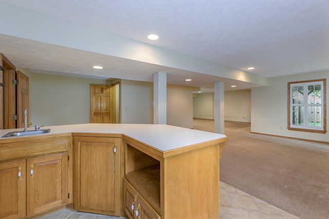 4602 S Forest Avenue, Springfield, MO 65810