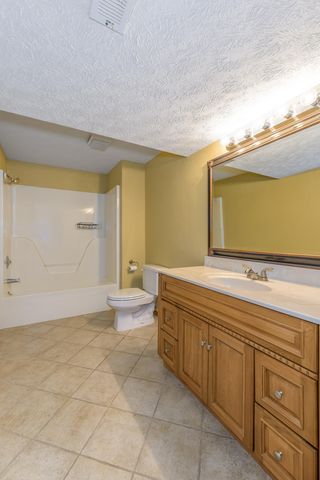 4602 S Forest Avenue, Springfield, MO 65810