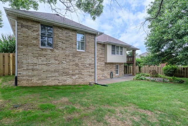 4602 S Forest Avenue, Springfield, MO 65810