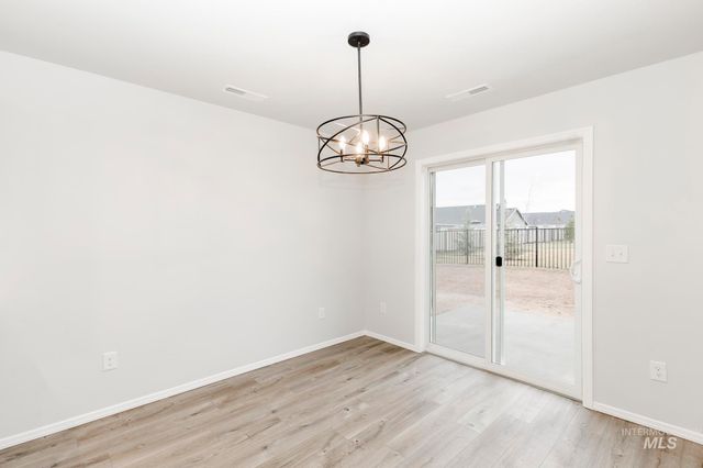 7335 S Bungalow Ave, Meridian, ID 83642