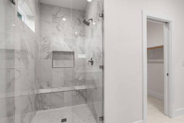 102 W Fawnridge DR, Austin, TX 78753