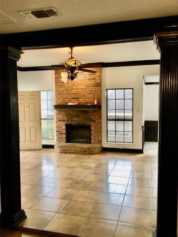 4106 Sunday Hill Drive, Arlington, TX 76016