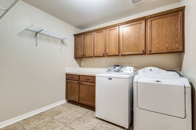 9056 Crestview Drive, Denton, TX 76207